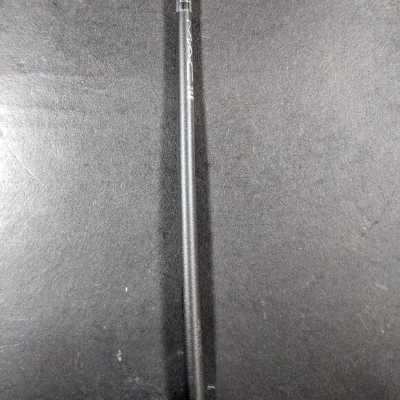 MAC 266 Small Angle Brush - Natural Hair Discontinued - Picture 2 of 2